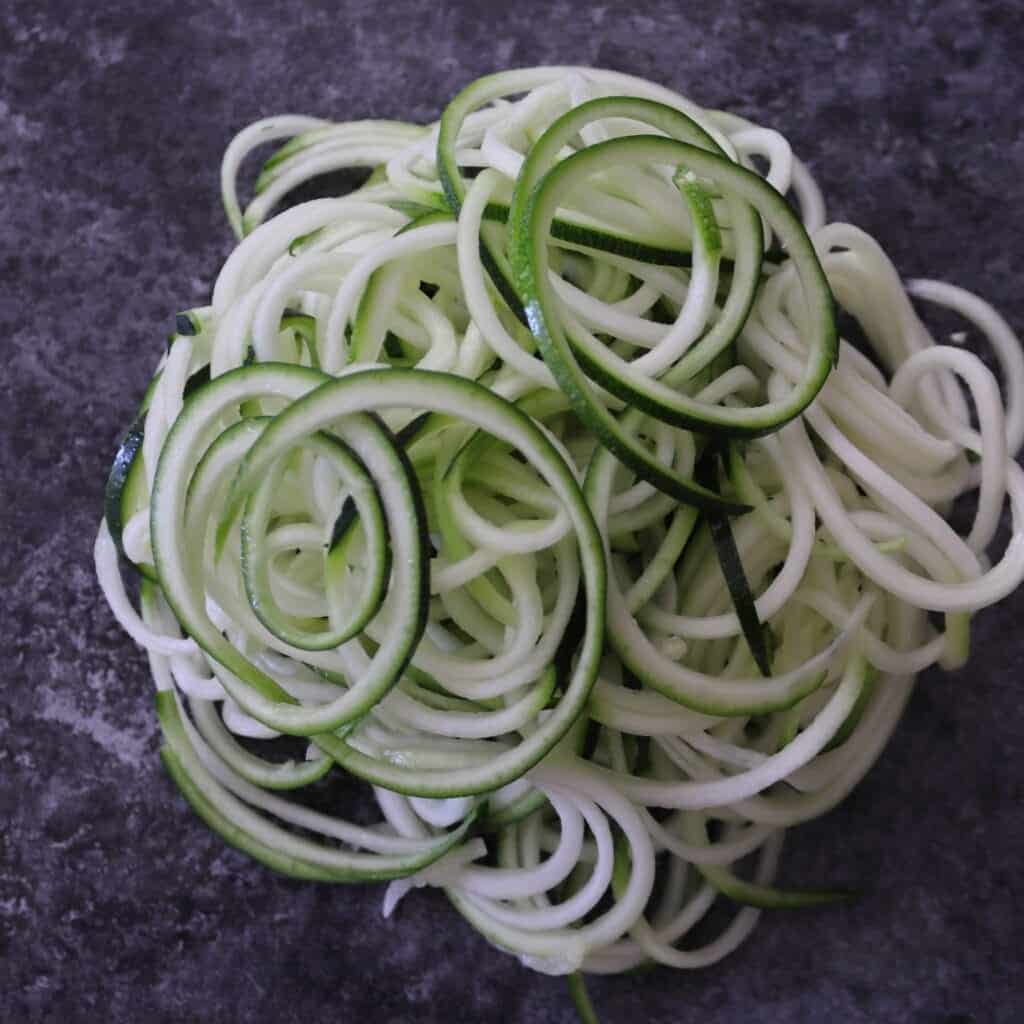 spiralized courgettes