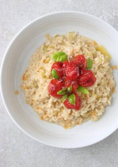 Creamy roasted cherry tomato risotto